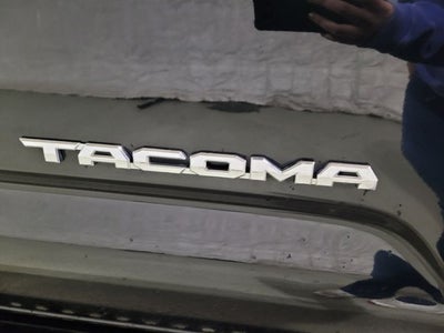 2016 Toyota Tacoma TRD Sport