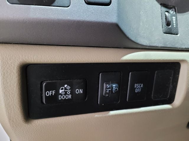 2010 Toyota Tundra Grade 4.6L V8