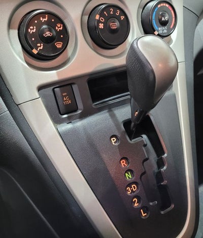 2009 Pontiac Vibe Base