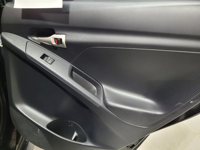 2009 Pontiac Vibe Base