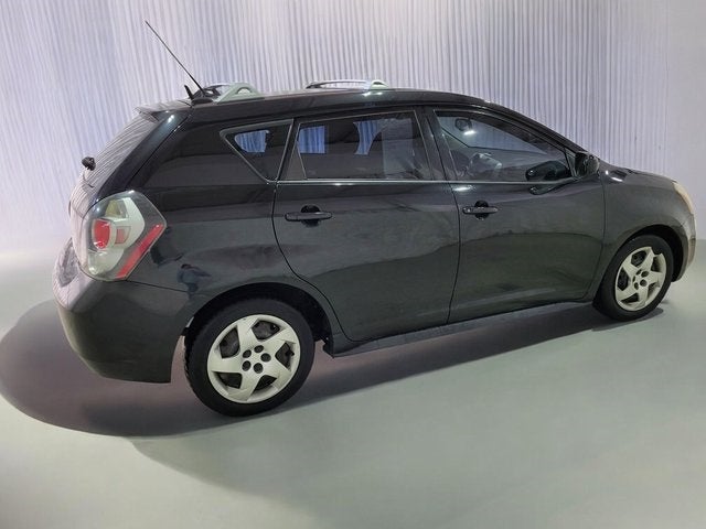 2010 Pontiac Vibe Base