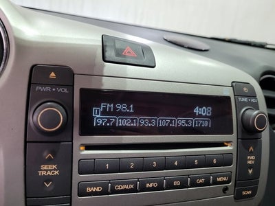 2010 Pontiac Vibe Base