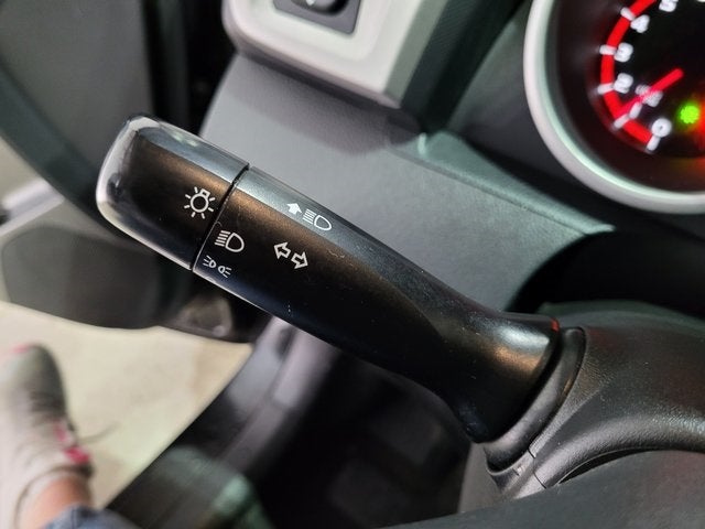 2010 Pontiac Vibe Base