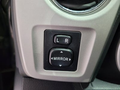 2010 Pontiac Vibe Base