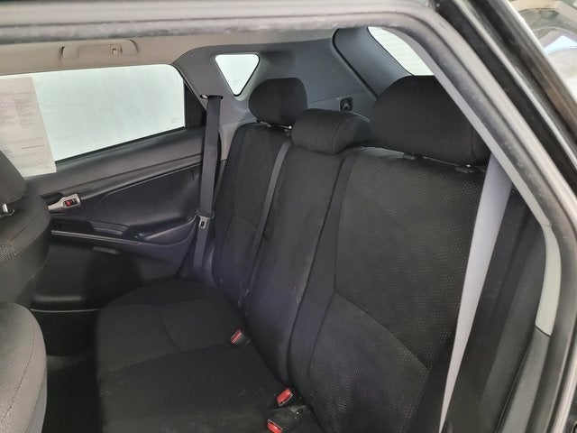 2010 Pontiac Vibe Base