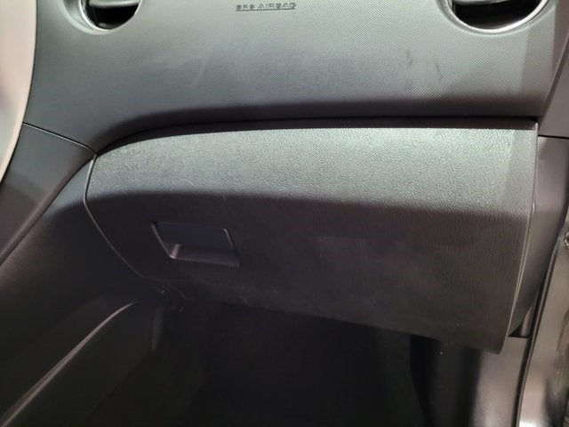 2010 Pontiac Vibe Base