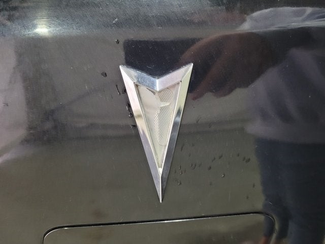 2010 Pontiac Vibe Base