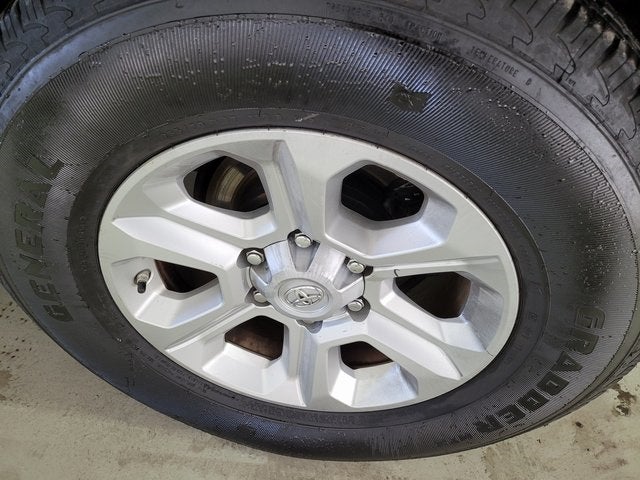 2017 Toyota 4Runner SR5