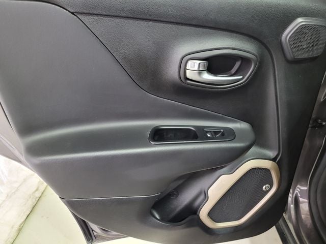 2016 Jeep Renegade Limited